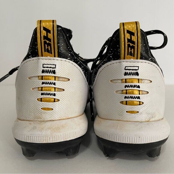 Under Armour Harper Baseball Cleats. - Picture 6 of 10